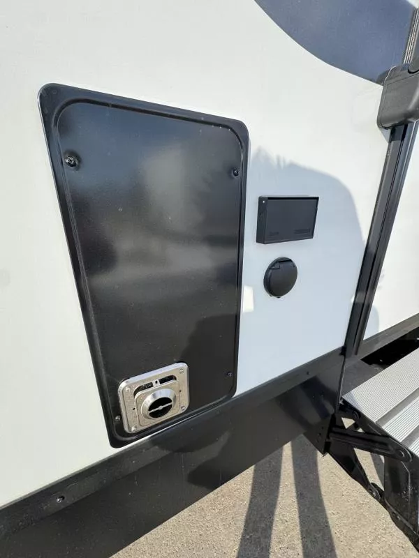 new Travel Trailers Grand Design RV Other for sale, in Fargo, ND Thumbnail 21