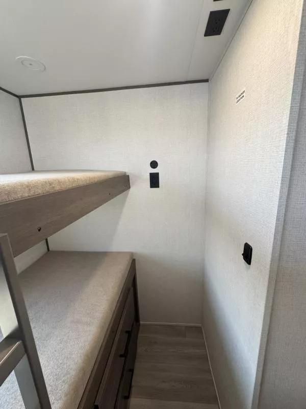 new Travel Trailers Grand Design RV  for sale, in Fargo, ND Thumbnail 43