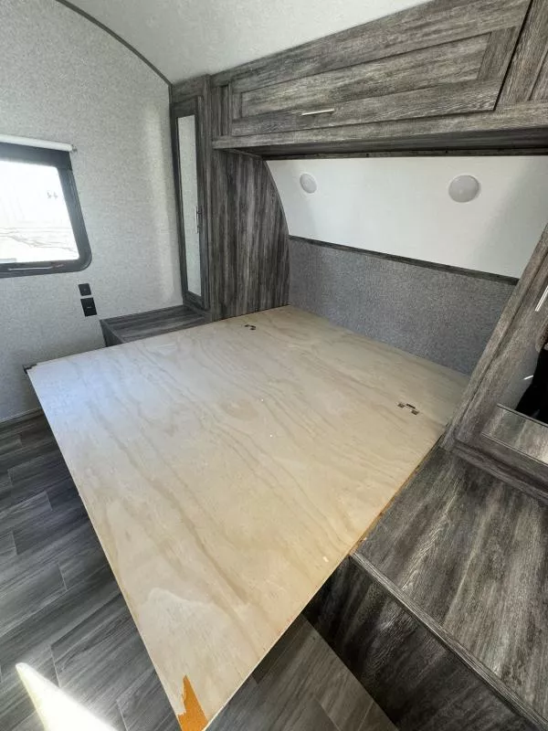 used Toy Haulers Forest River Salem FSX Platinum for sale, in Fargo, ND Thumbnail 19