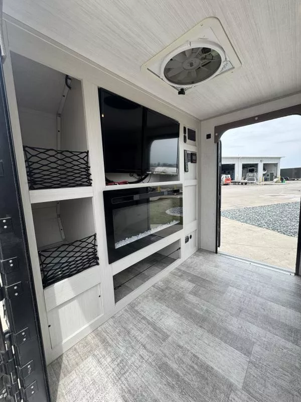 used Travel Trailers Forest River  for sale, in Fargo, ND Thumbnail 18
