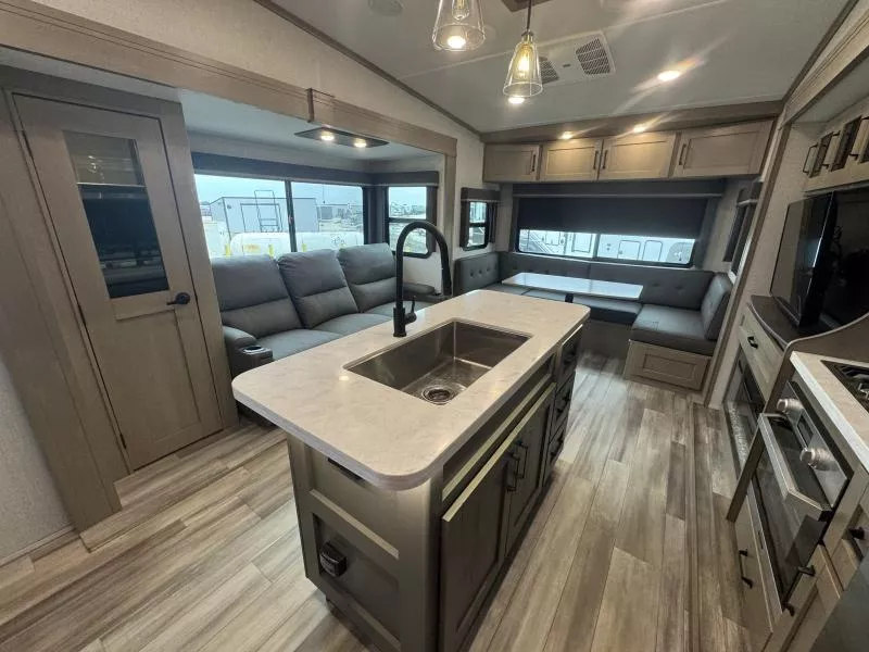 used Fifth Wheel Trailers Grand Design RV Grand Design for sale, in Fargo, ND Thumbnail 19