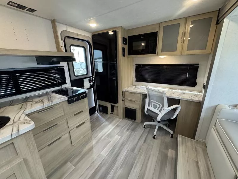 used Travel Trailers Forest River Forest River for sale, in Fargo, ND Thumbnail 17