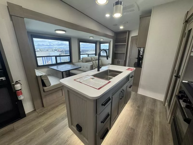 new Fifth Wheel Trailers Grand Design RV  for sale, in Fargo, ND Thumbnail 27