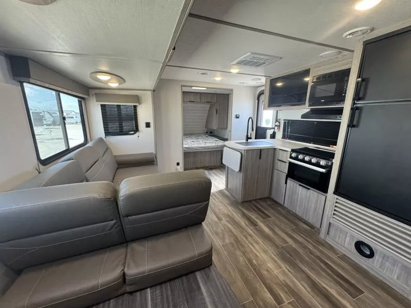 used Travel Trailers Keystone RV  for sale, in Fargo, ND Thumbnail 25