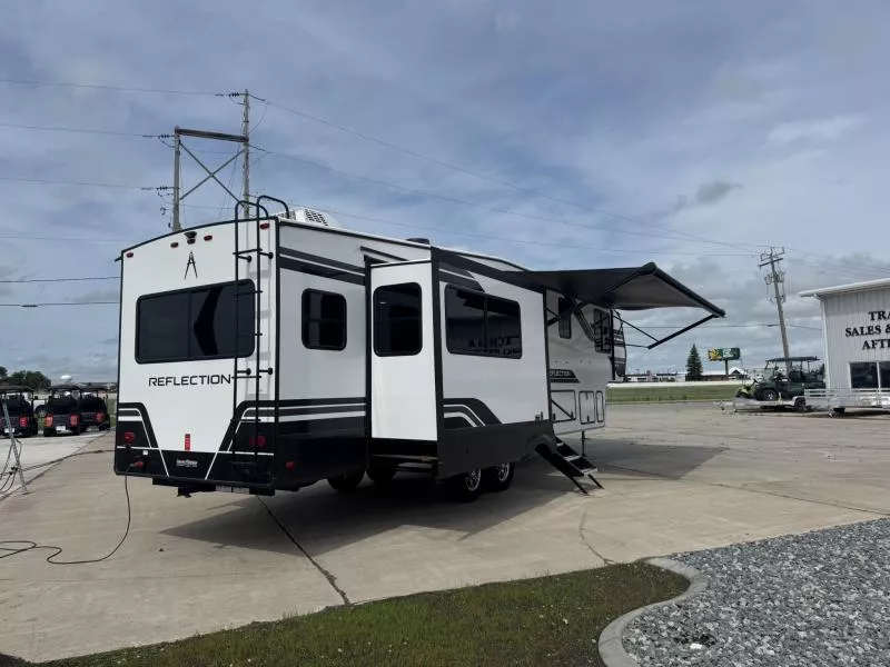 new Fifth Wheel Trailers Grand Design RV Grand Design for sale, in Fargo, ND Thumbnail 4