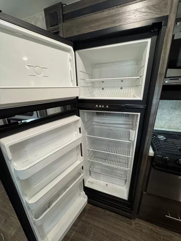 used Travel Trailers Highland Ridge RV Highland Ridge for sale, in Fargo, ND Thumbnail 34