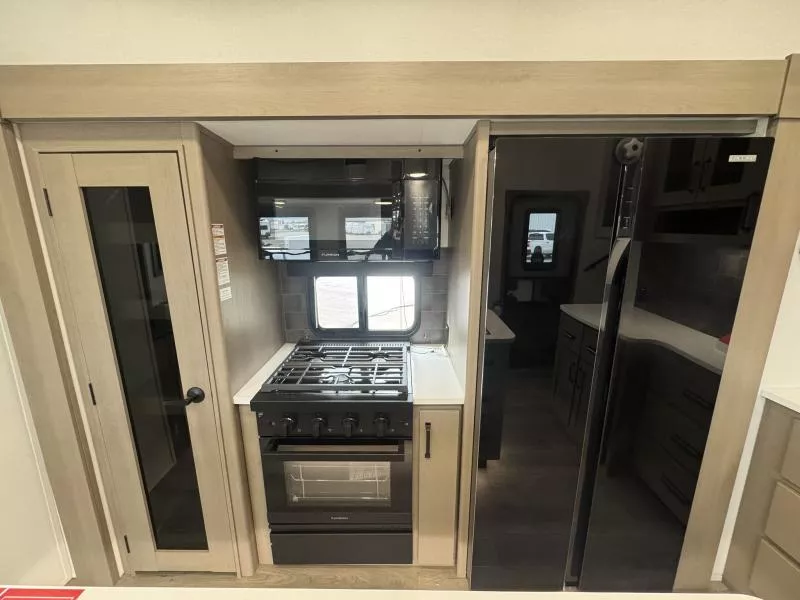 new Fifth Wheel Trailers Grand Design RV  for sale, in Fargo, ND Thumbnail 32