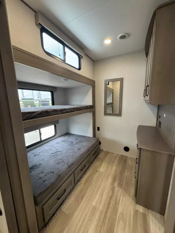 new Fifth Wheel Trailers Grand Design RV Grand Design for sale, in Fargo, ND Thumbnail 40