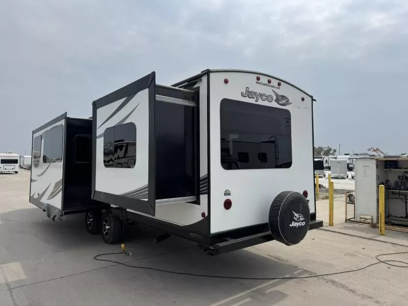 used Travel Trailers Jayco  for sale, in Fargo, ND Thumbnail 5
