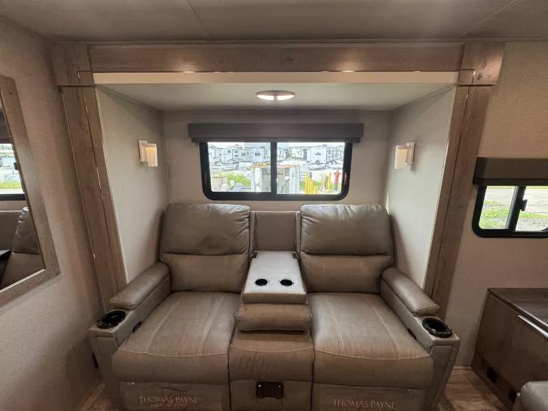 used Travel Trailers Grand Design RV Grand Design for sale, in Fargo, ND Thumbnail 24