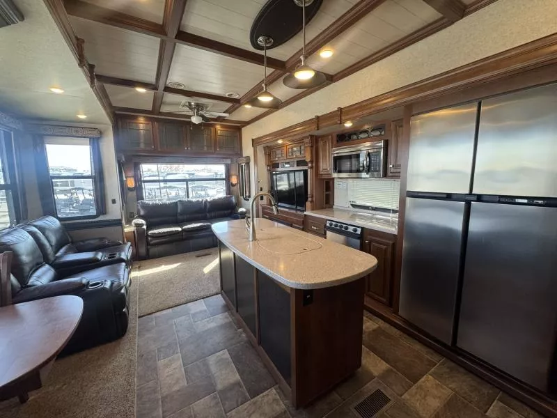 used Fifth Wheel Trailers Heartland RV  for sale, in Fargo, ND Thumbnail 20