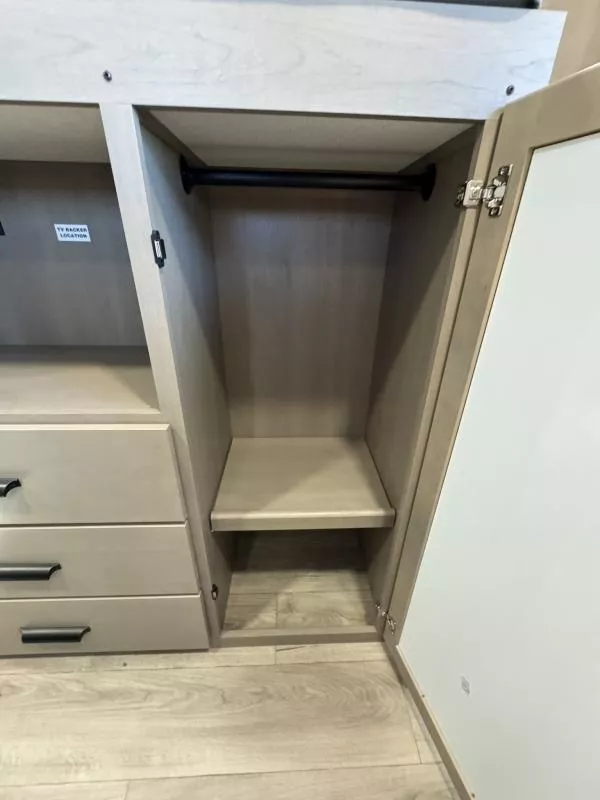 new Fifth Wheel Trailers Grand Design RV  for sale, in Fargo, ND Thumbnail 44