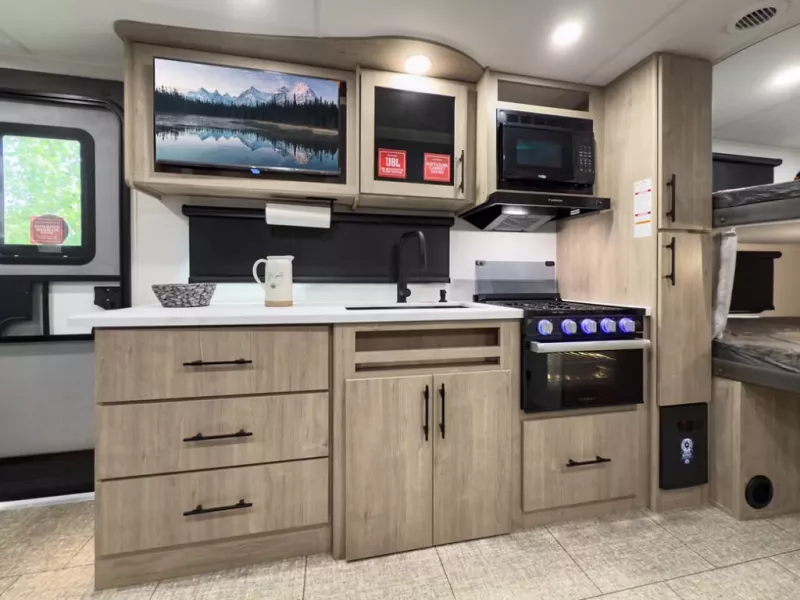 new Travel Trailers Grand Design RV  for sale, in Fargo, ND Thumbnail 3