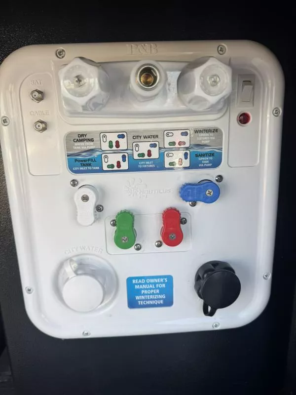 used Fifth Wheel Trailers Forest River  for sale, in Fargo, ND Thumbnail 19