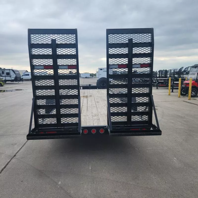 used Equipment / Flatbed Trailers PJ Trailers  for sale, in Fargo, ND Thumbnail 4