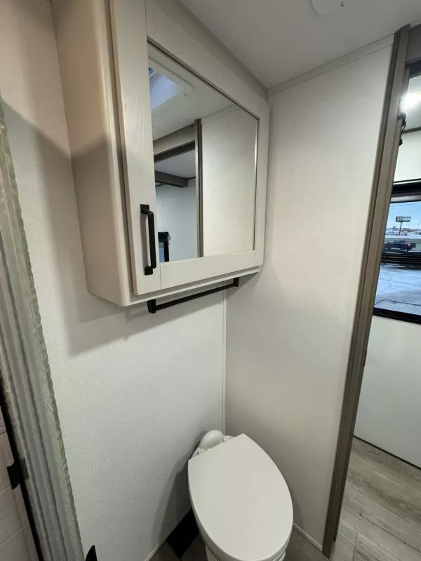 new Fifth Wheel Trailers Grand Design RV  for sale, in Fargo, ND Thumbnail 50