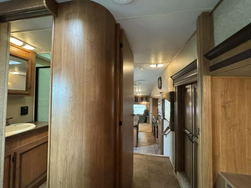 used Fifth Wheel Trailers CrossRoads RV  for sale, in Fargo, ND Thumbnail 37