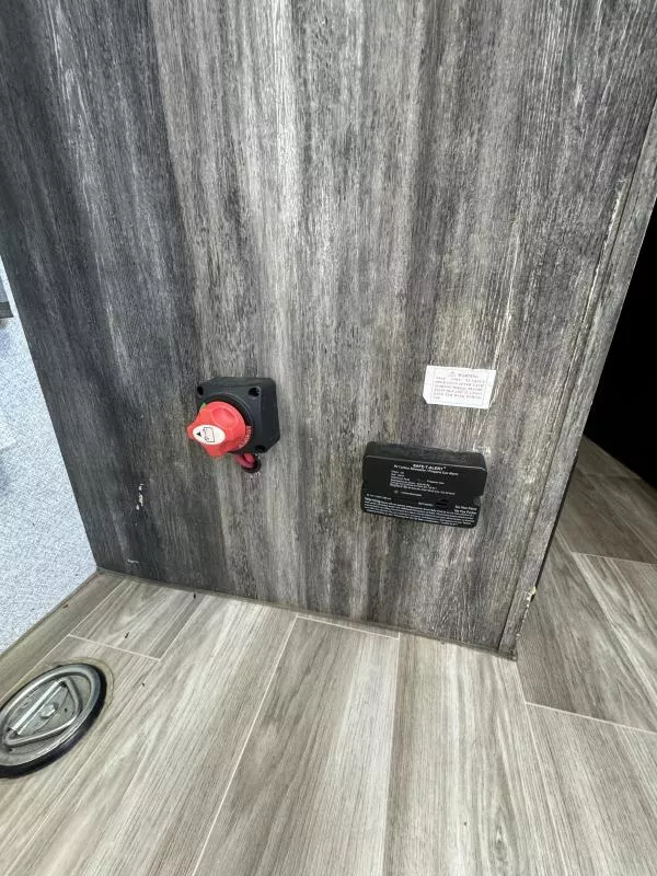 used Toy Haulers Forest River Salem FSX Platinum for sale, in Fargo, ND Thumbnail 21