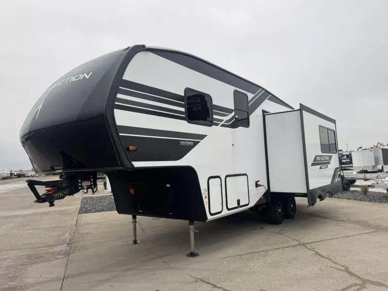 new Fifth Wheel Trailers Grand Design RV  for sale, in Fargo, ND Thumbnail 7