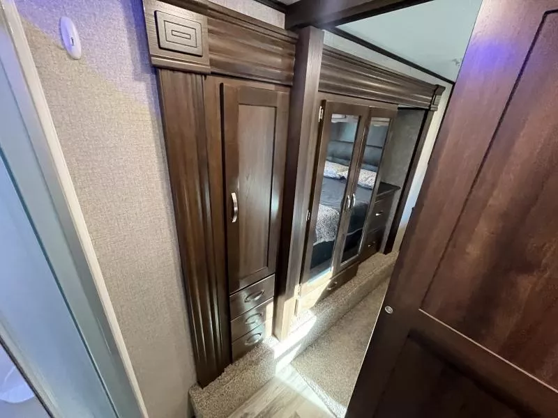 used Fifth Wheel Trailers Jayco Talon for sale, in Fargo, ND Thumbnail 31
