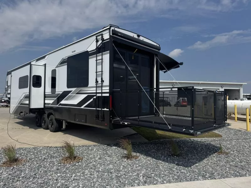 new Toy Haulers Grand Design RV  for sale, in Fargo, ND Thumbnail 5