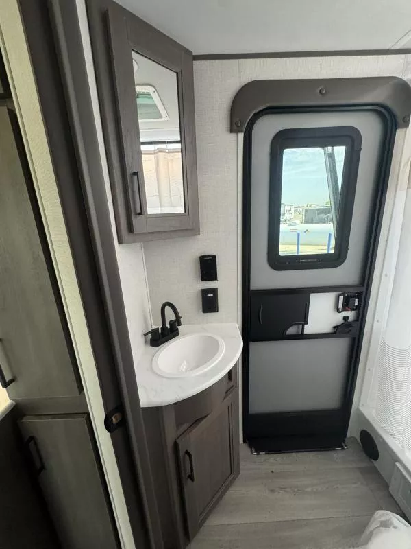 new Travel Trailers Grand Design RV  for sale, in Fargo, ND Thumbnail 48