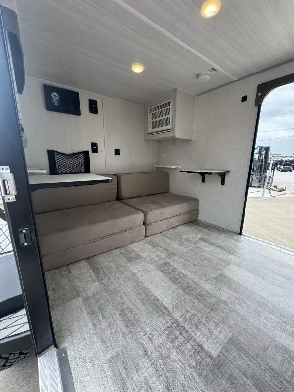 used Travel Trailers Forest River  for sale, in Fargo, ND Thumbnail 16