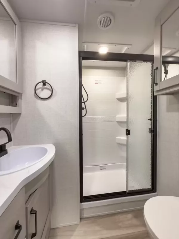 new Fifth Wheel Trailers Grand Design RV  for sale, in Fargo, ND Thumbnail 6