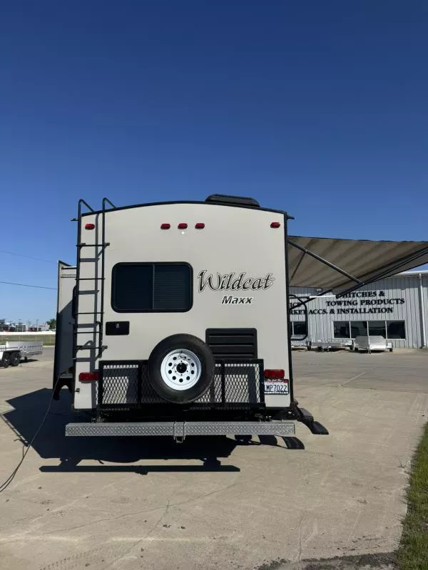 used Travel Trailers Forest River  for sale, in Fargo, ND Thumbnail 4