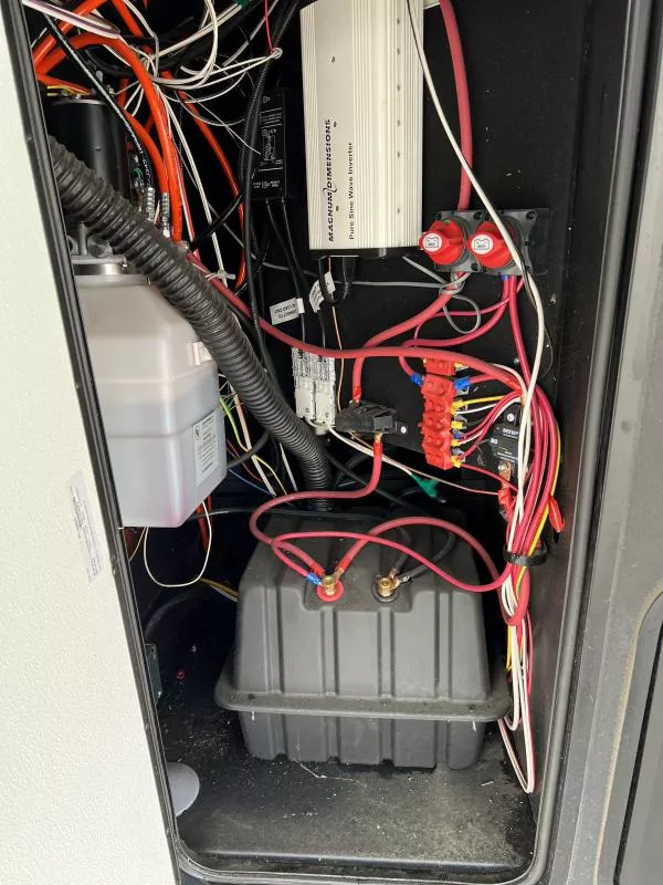 used Fifth Wheel Trailers Heartland RV Bighorn for sale, in Fargo, ND Thumbnail 10