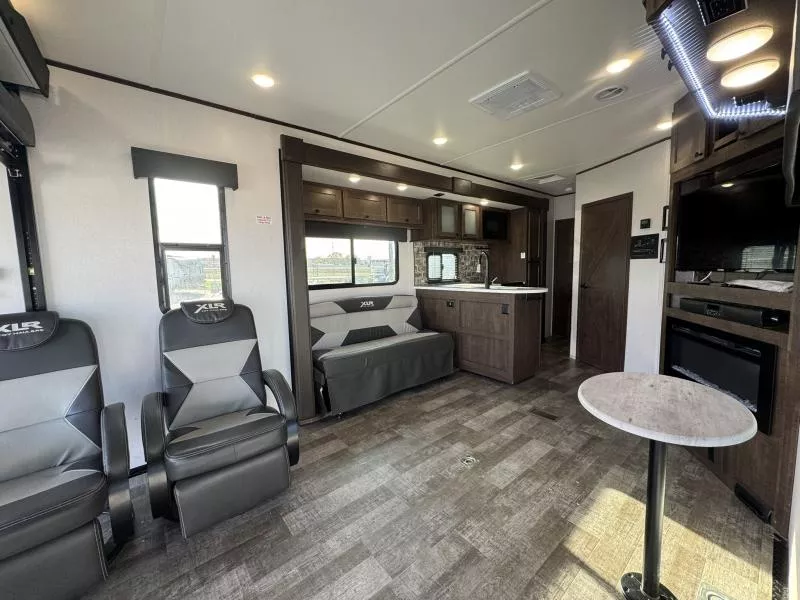 used Toy Haulers Forest River  for sale, in Fargo, ND Thumbnail 15