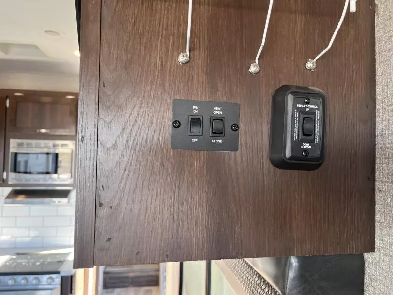 used Fifth Wheel Trailers Jayco Talon for sale, in Fargo, ND Thumbnail 22