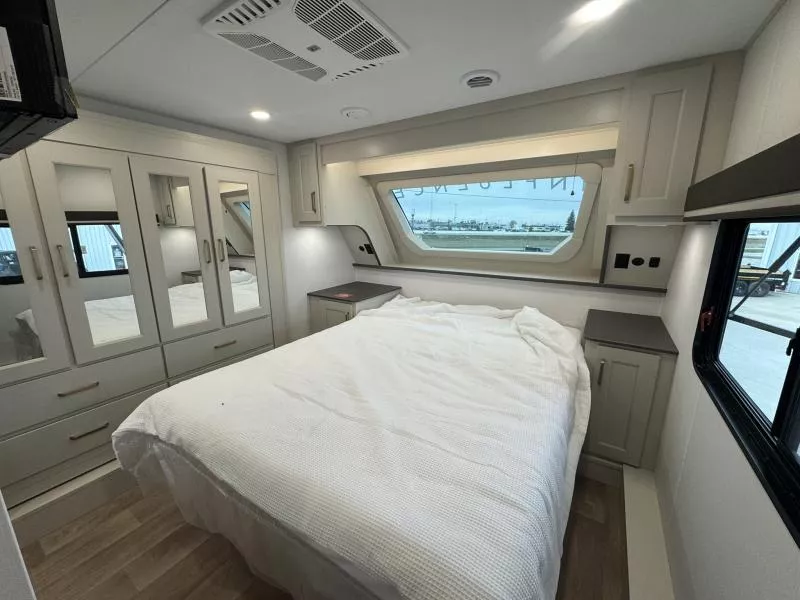 new Fifth Wheel Trailers Grand Design RV  for sale, in Fargo, ND Thumbnail 18