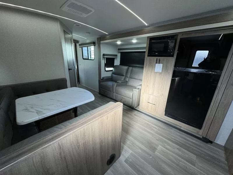 new Travel Trailers Grand Design RV Imagine for sale, in Fargo, ND Thumbnail 7