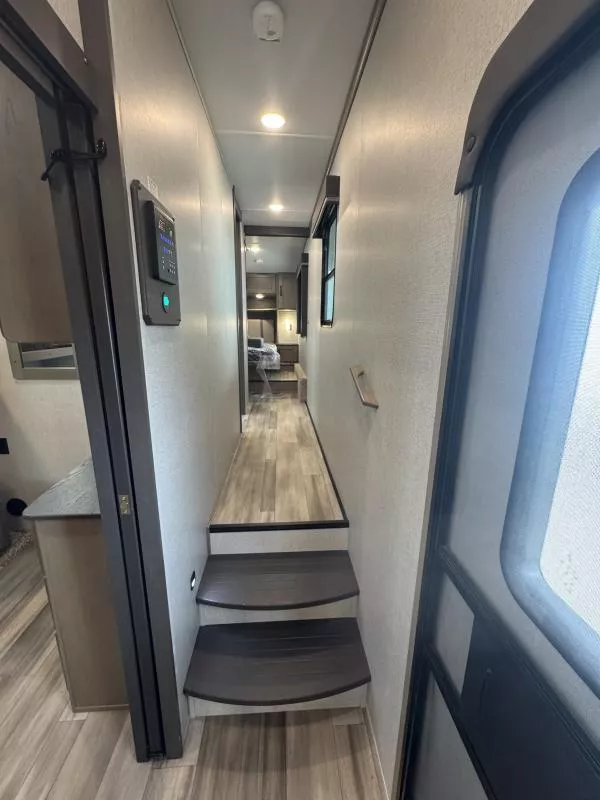 used Fifth Wheel Trailers Grand Design RV Grand Design for sale, in Fargo, ND Thumbnail 46