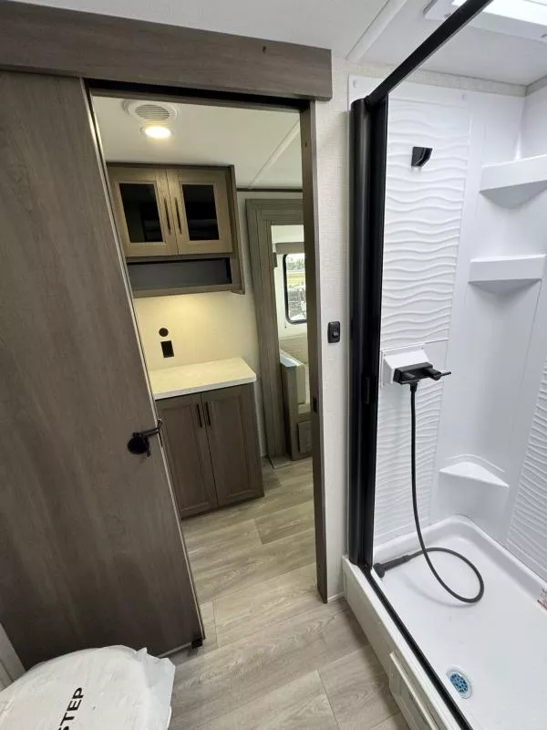 new Travel Trailers Grand Design RV Grand Design for sale, in Fargo, ND Thumbnail 34