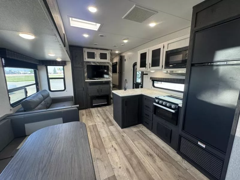 used Fifth Wheel Trailers Kz  for sale, in Fargo, ND Thumbnail 32