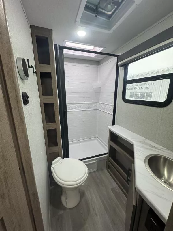 new Travel Trailers Grand Design RV Imagine XLS for sale, in Fargo, ND Thumbnail 31