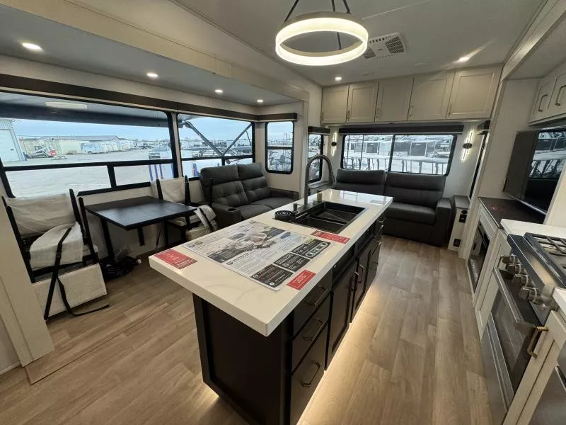 new Fifth Wheel Trailers Grand Design RV  for sale, in Fargo, ND Thumbnail 3