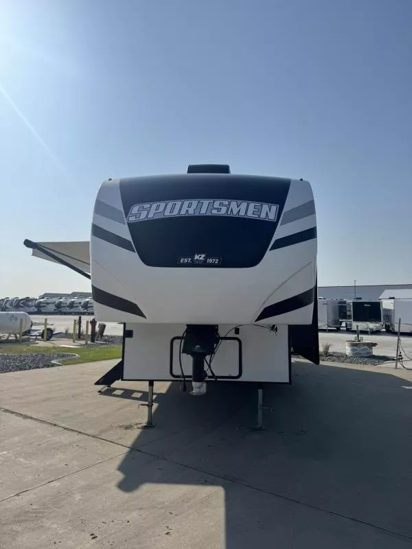 used Fifth Wheel Trailers Kz  for sale, in Fargo, ND Thumbnail 8