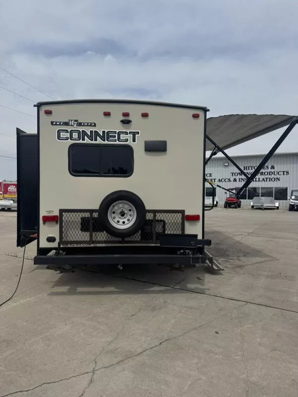 used Travel Trailers Kz Kz for sale, in Fargo, ND Thumbnail 4
