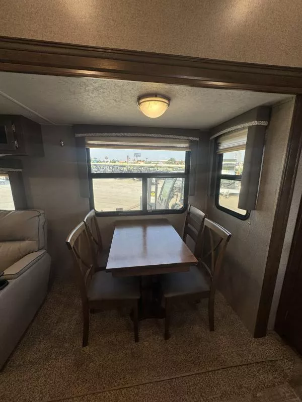 used Fifth Wheel Trailers Forest River  for sale, in Fargo, ND Thumbnail 8