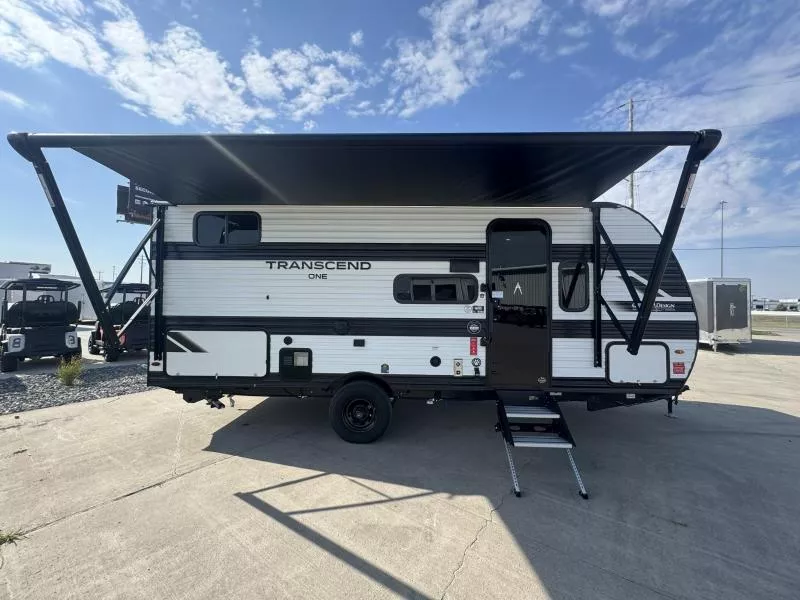 new Travel Trailers Grand Design RV  for sale, in Fargo, ND Thumbnail 2