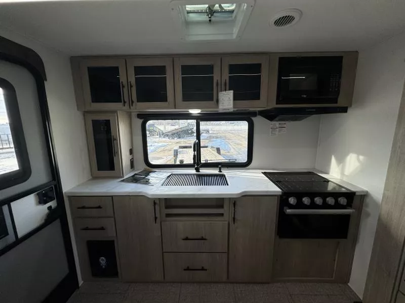 new Travel Trailers Grand Design RV Other for sale, in Fargo, ND Thumbnail 21