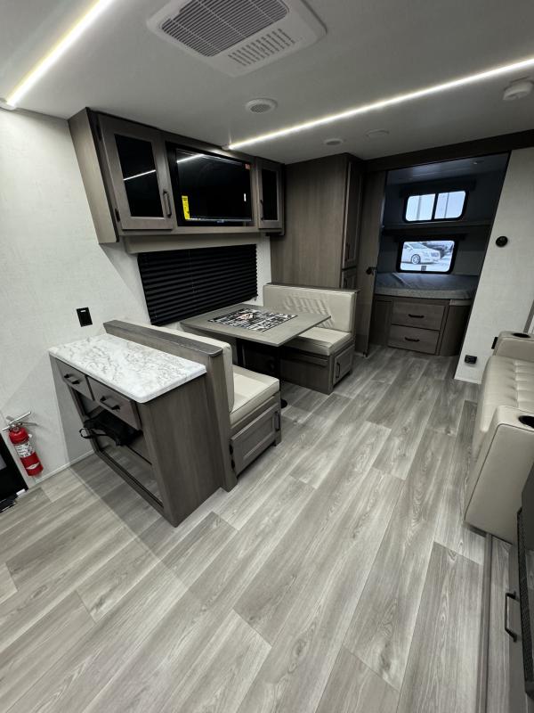 2024 Grand Design RV Transcend XPLOR 297QB Ultimate Transportation
