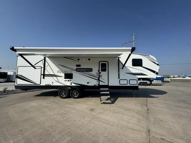 used Fifth Wheel Trailers Kz  for sale, in Fargo, ND Thumbnail 2