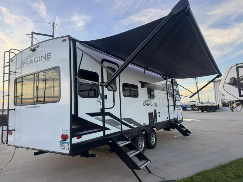 used Travel Trailers Grand Design RV Imagine for sale, in Fargo, ND Thumbnail 3