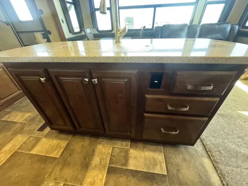 used Fifth Wheel Trailers Heartland RV  for sale, in Fargo, ND Thumbnail 29