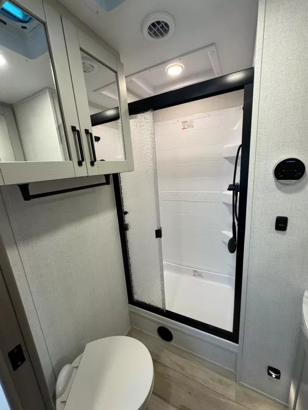 new Travel Trailers Grand Design RV Grand Design for sale, in Fargo, ND Thumbnail 47
