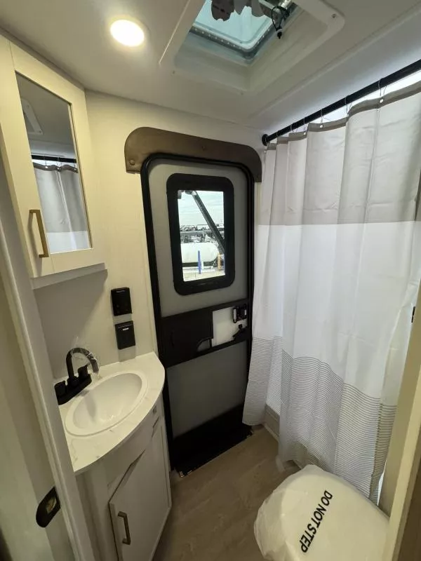 new Travel Trailers Grand Design RV  for sale, in Fargo, ND Thumbnail 47